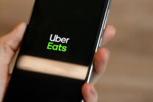 Uber Eats(ウーバーイーツ)はどんなサービス？
